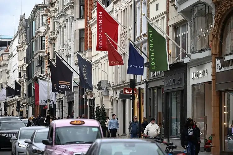 Image for UK employers plan smallest pay rises in two years, survey shows