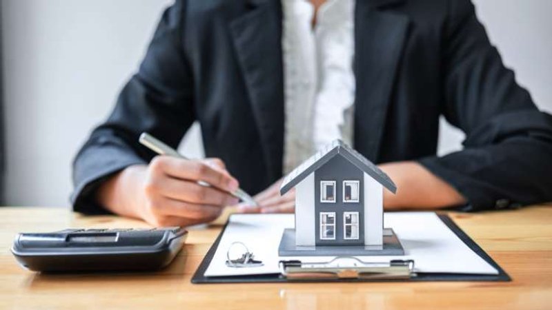 Image for The Income Approach Vs Real Estate Valuation