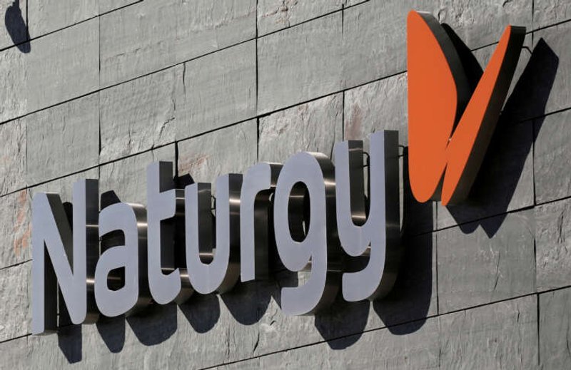 Image for Naturgy’s profit rises on LNG gains, soothing shareholders