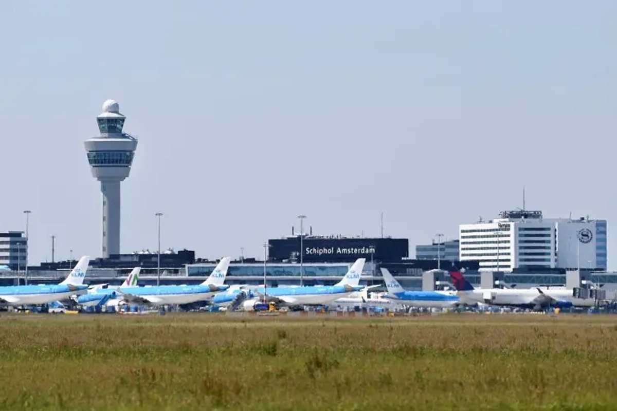 Schiphol airport's runway impacted by storm Darragh, leading to flight cancellations - Global Banking & Finance Review