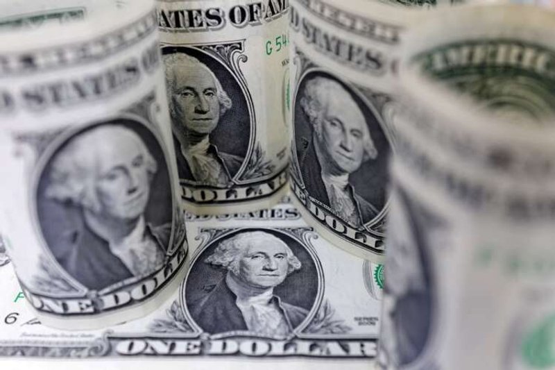 Image for Dollar drops after jobs data, yen briefly hits 10-month low