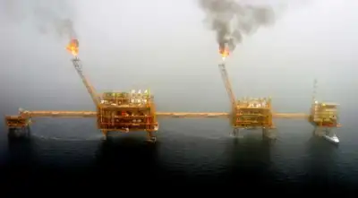 Image for Oil falls in volatile trade as investors seek OPEC clarity