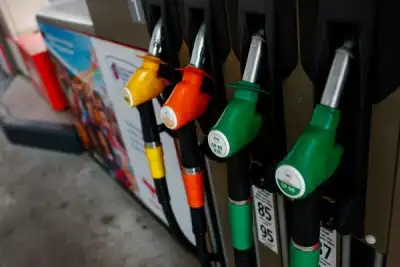 Image for French retailers E-Leclerc and Carrefour say they will sell fuel at cost