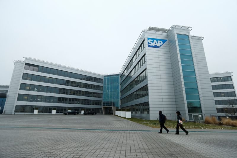 Image for SAP sees higher 2025 operating profit, as AI services catch on