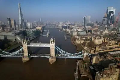 Image for Ease rules to make London more competitive, industry officials say