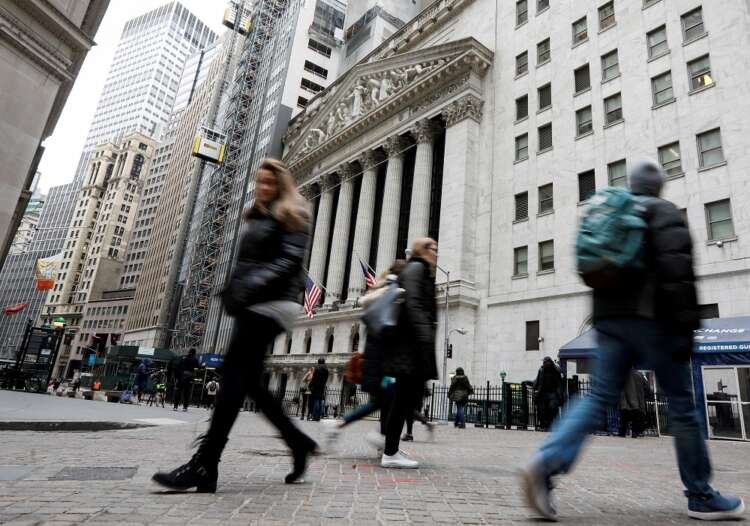 Image for Analysis: Wall Street’s ‘fear gauge’ in limbo as big investors keep shunning stocks