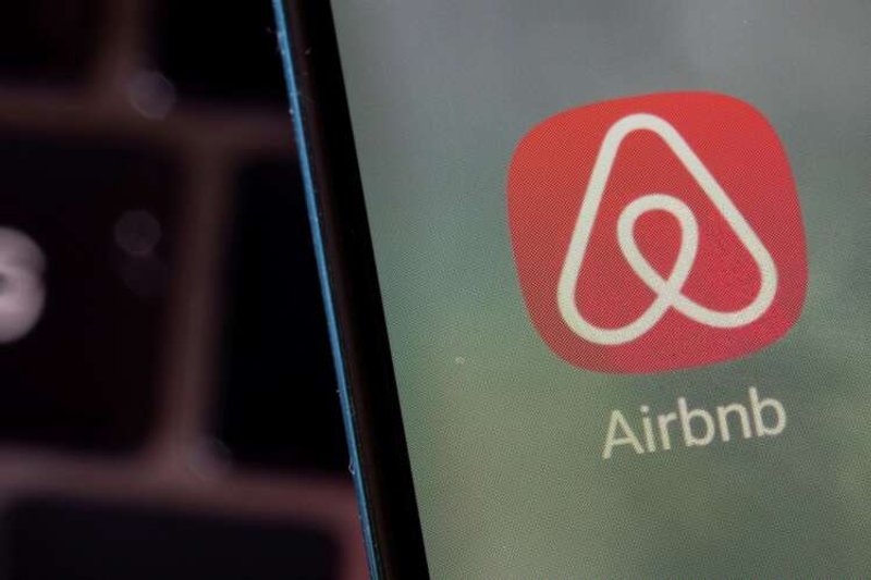 Image for Airbnb obliged to provide information to tax authorities, EU court adviser says