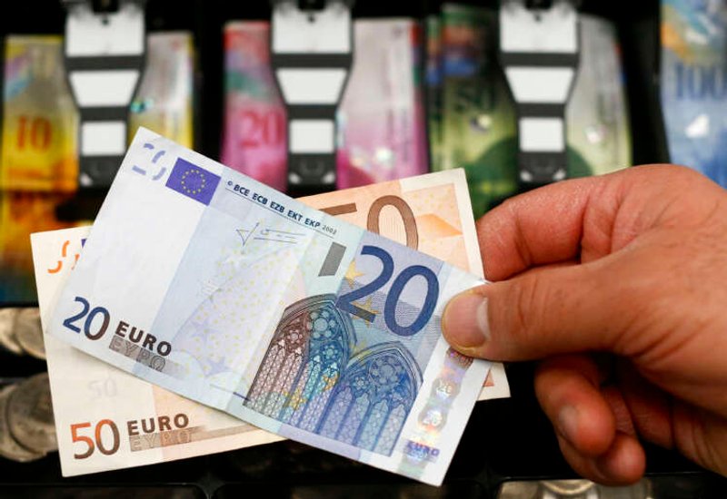 Image for More banks join European instant payments pilot from end 2023