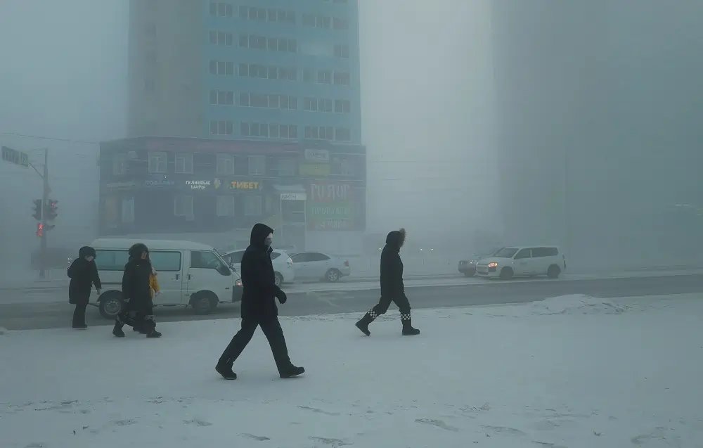 Frozen landscape in Yakutsk, Siberia, highlighting extreme -58°C temperatures - Global Banking & Finance Review