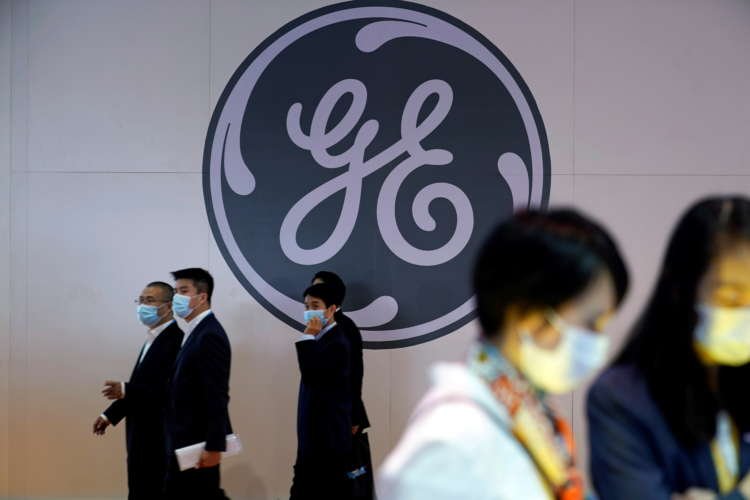 Image for General Electric profit hit by slump in aviation business