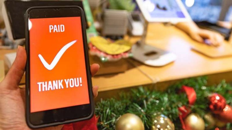 Image for New report shows rise of cashless and digital payments across the UK