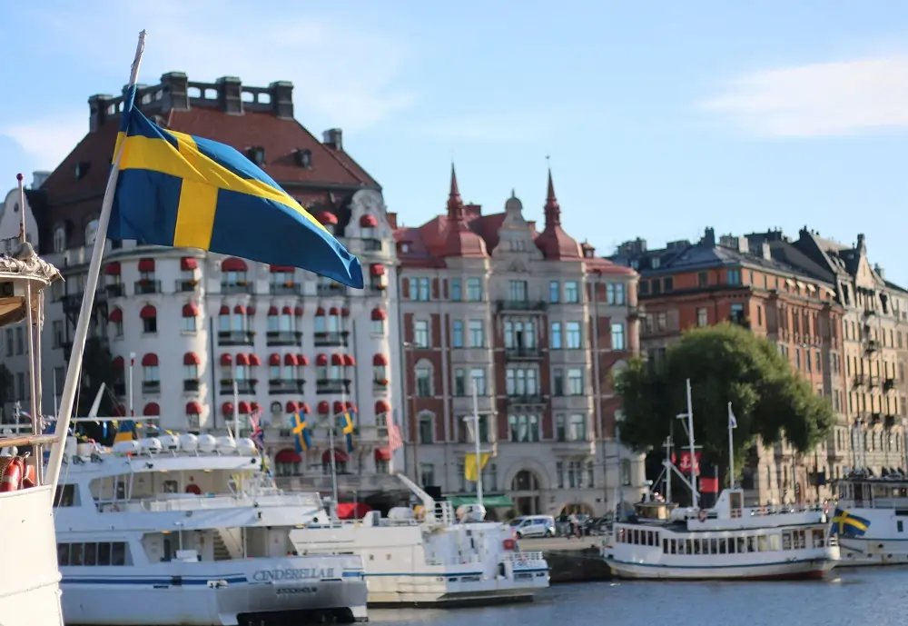 Sweden's commercial real estate crisis threatens financial stability - Global Banking & Finance Review