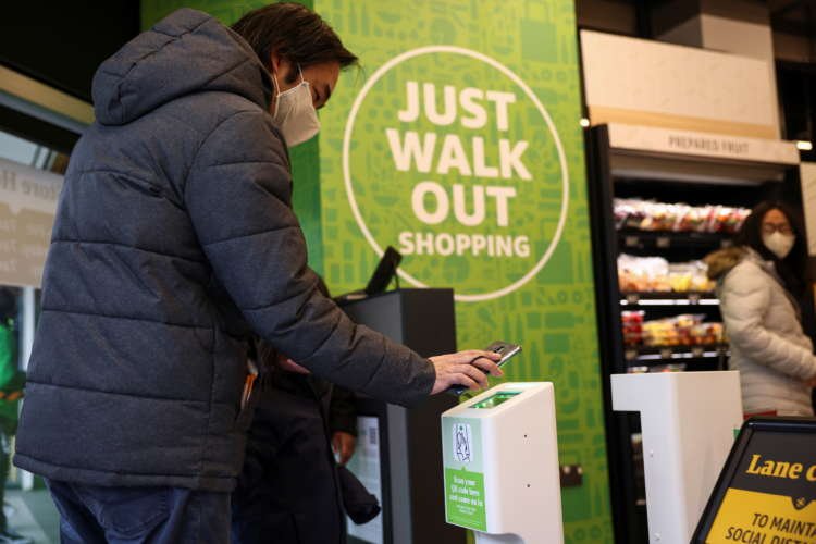 Image for Amazon’s first cashierless store arrives in Britain in sign of global expansion