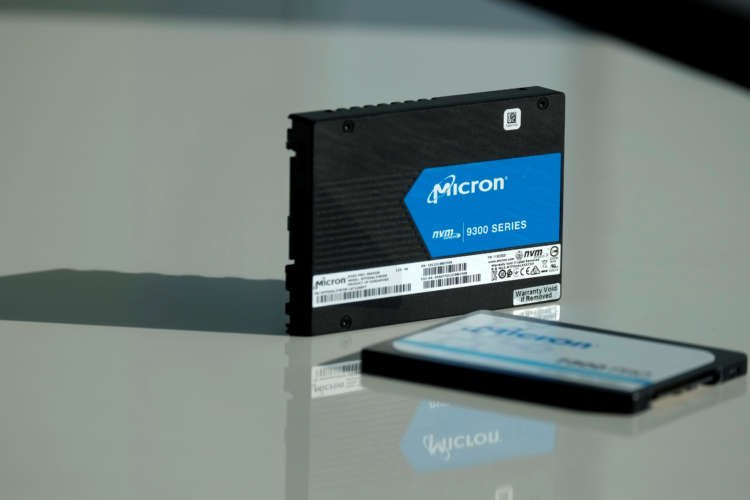 Image for Micron, Western Digital each exploring possible deal for Japanese chip maker Kioxia – WSJ