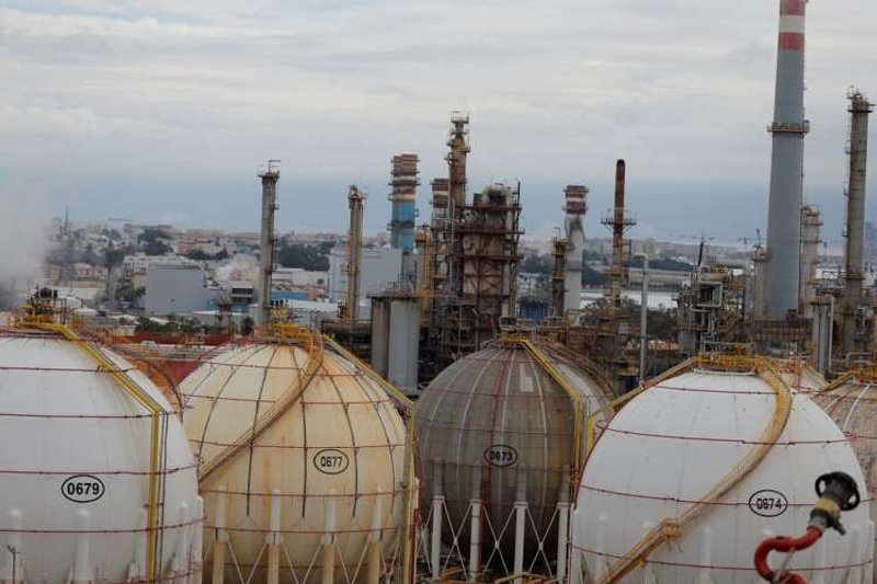 Image for India in talks to supply green hydrogen to EU, Singapore -sources