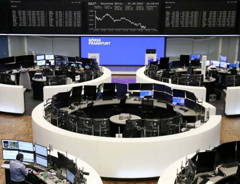Image for European shares slip as weak economic data heightens growth worries