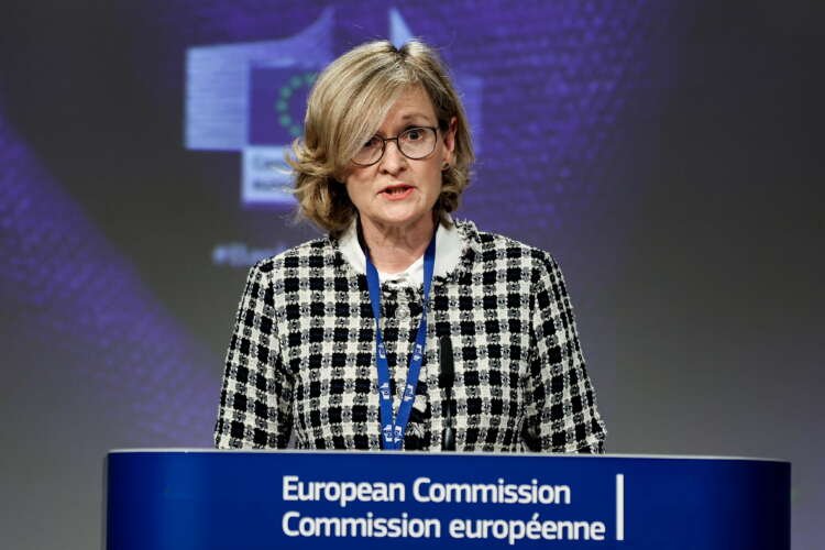 FILE PHOTO: EU Commissioner Financial Services, Stability and the Capital Markets Union Mairead McGuinness speaks at a news conference on the fostering the openness, strength and resilience of Europe’s economic and financial system in Brussels, Belgium Jan