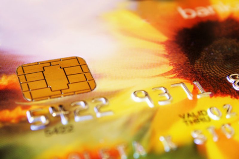 Image for GLOBAL CREDIT ANALYSTS WARN BANKS OF CHALLENGE FROM ALTERNATIVE LENDERS