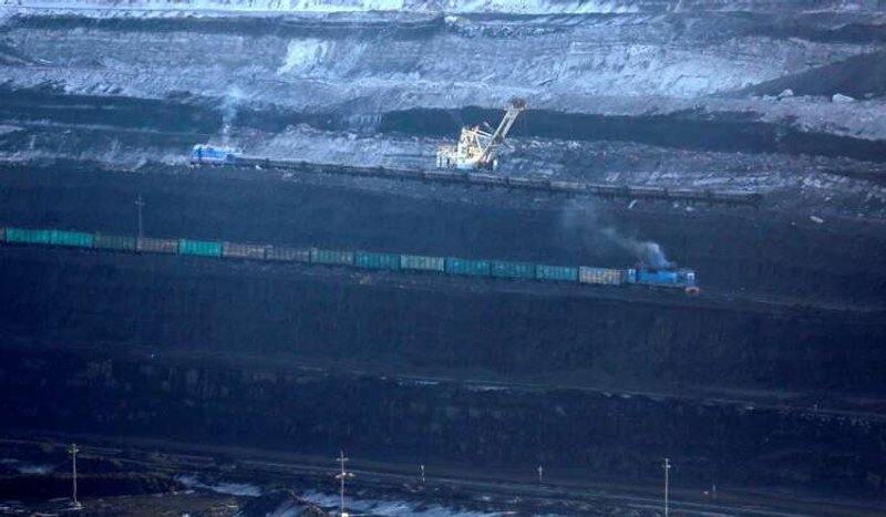 Image for EU adopts new sanctions against Russia including coal import ban