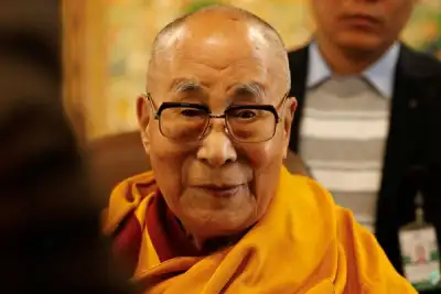 Image for China hopes Dalai Lama can 'return to right path', his team rejects preconditions