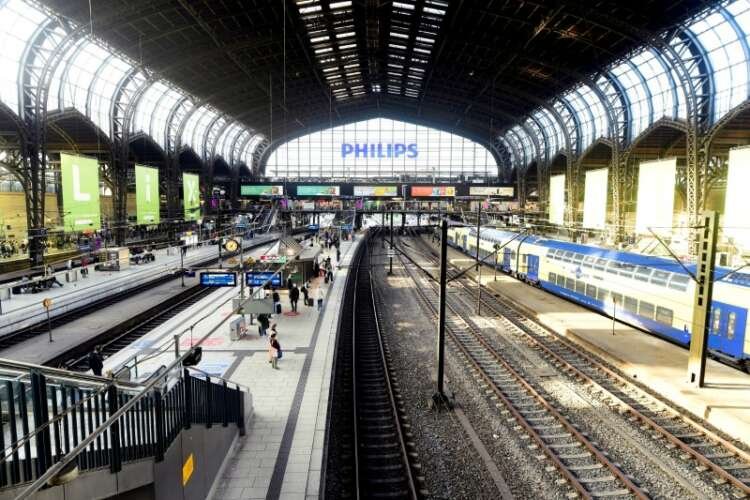 Image for German train driver strike strands passengers and freight