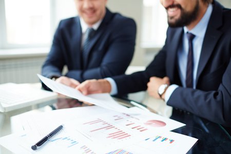 Oxford academics discussing licensing for bankers to improve banking culture - Global Banking & Finance Review