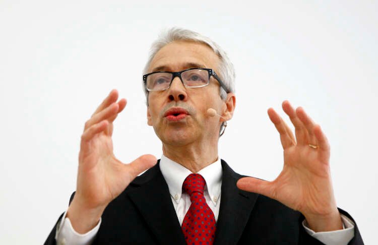 Image for J&J says veteran Duato to replace Gorsky as chief executive