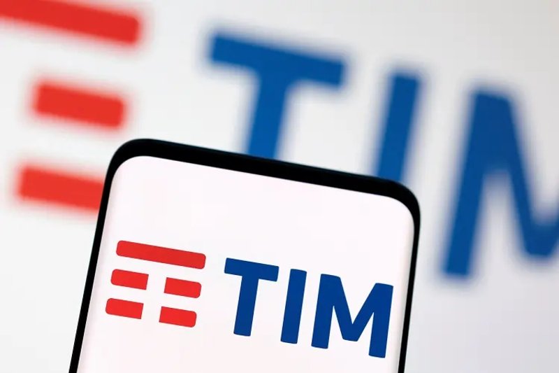 Image for Telecom Italia board to meet Friday over bid for Sparkle unit, sources say