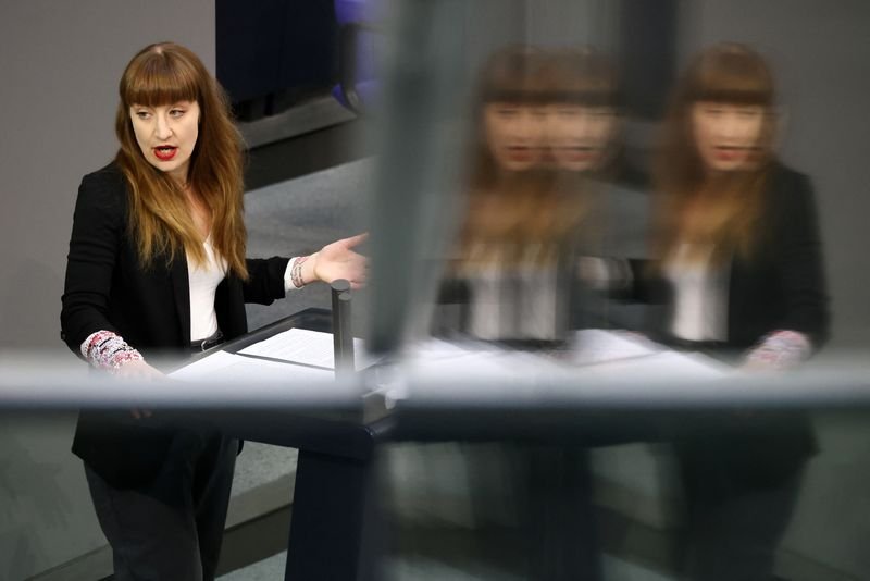 Heidi Reichinnek of Germany's Left party passionately addresses parliament - Global Banking & Finance Review