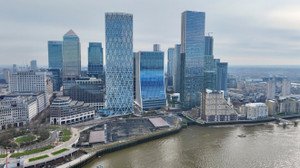 Investors analyzing UK market trends amidst ongoing debt challenges - Global Banking & Finance Review