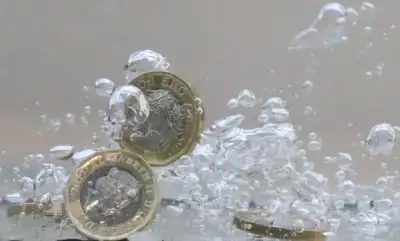 Image for Sterling rises vs euro as German business morale slumps
