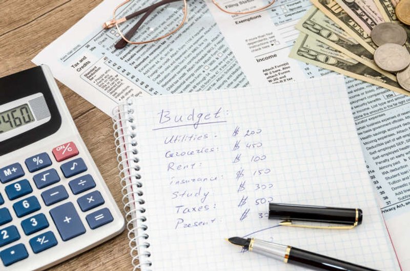 Image for This platform is helping professionals understand personal finance in terms of time instead of money