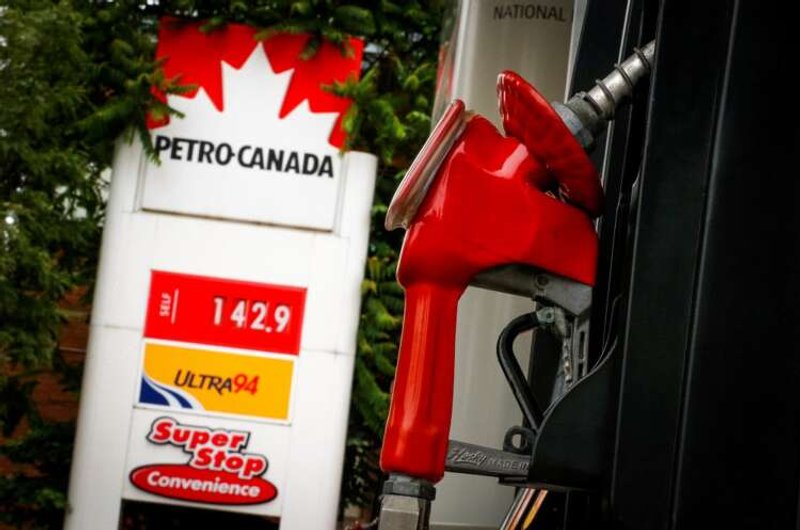 Image for Analysis: Antitrust rules, Petro-Canada profits may hinder Suncor from selling unit