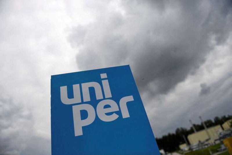 Image for Exclusive – Uniper could swap Australian LNG for Atlantic gas to supply Europe quicker