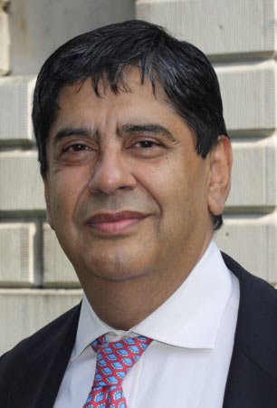 Sarosh Zaiwalla, immigration expert, discusses EU migration impacts - Global Banking & Finance Review