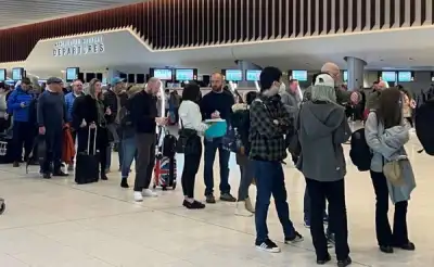 Image for Surging COVID cases force easyJet to cancel UK flights over staff shortages