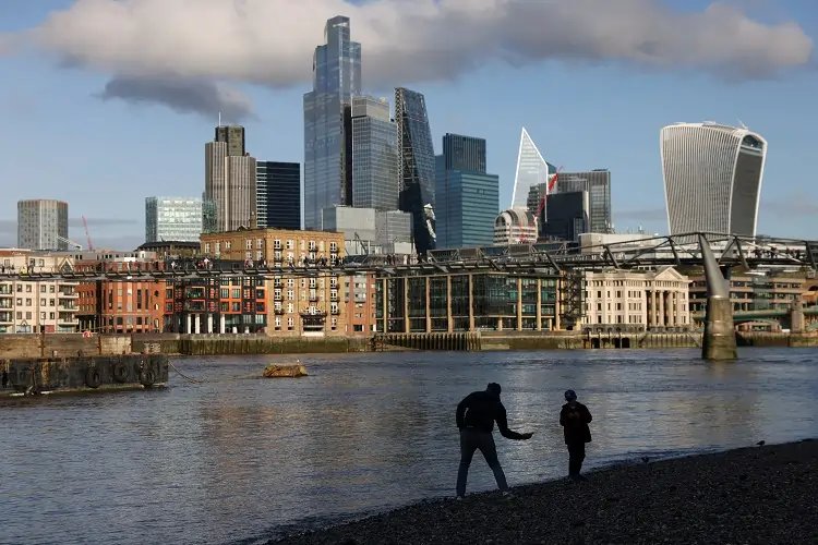 Government announcement on increased water compensation payouts in the UK - Global Banking & Finance Review