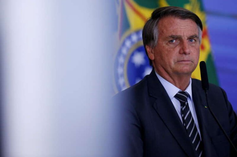 Image for Brazil’s Bolsonaro says UK’s Johnson sought ’emergency’ food deal, embassy differs