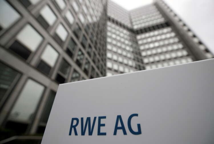 Image for Investors urge Germany’s RWE to speed up shift from carbon