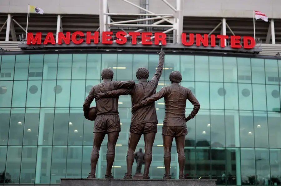 Manchester United's financial report highlights cost cuts and smaller losses - Global Banking & Finance Review