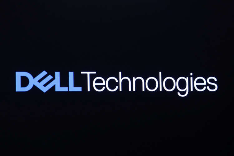 Dell Technologies logo on New York Stock Exchange, reflecting AI strength and demand recovery - Global Banking & Finance Review