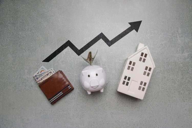 Illustration of a piggy bank, wallet, and house representing financial planning - Global Banking & Finance Review
