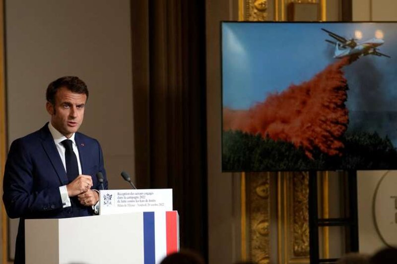 Image for British PM Sunak discussed Channel migration with France’s Macron, Downing Street says