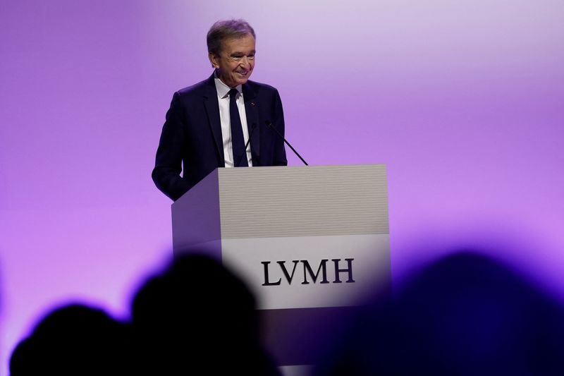 LVMH CEO Bernard Arnault discusses US expansion plans amid French tax concerns - Global Banking & Finance Review