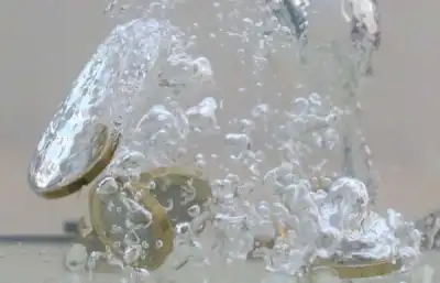 Image for Pound eyes 2-year lows as race for next British Prime Minister heats up