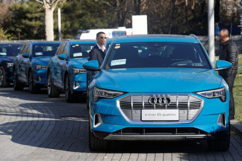 Image for Audi aims to sell one million cars in China in 2023