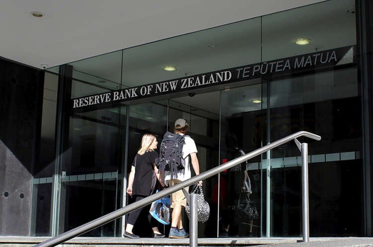 New Zealand's central bank decision on interest rates amidst COVID-19 uncertainty - Global Banking & Finance Review
