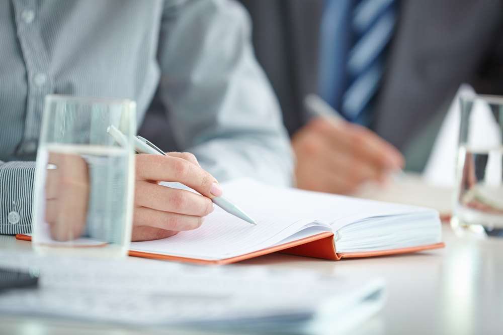 Cover letter essentials and tips for job applications - Global Banking & Finance Review