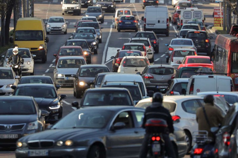 Image for Kosovo pushes ahead with car licensing rule resisted by Serbs