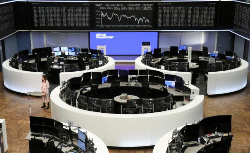 Image for European shares end lower on weak earnings, rising inflation concerns